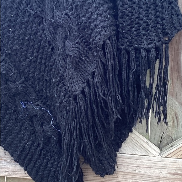 Rave cover up shawl/poncho one size fits all 2 pieces - Picture 5 of 13